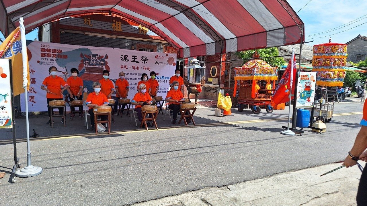 LINE_ALBUM_2023106_231008_38